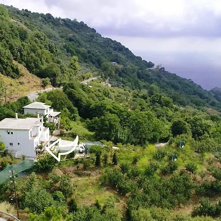 D & K Guest House Makrirrakhi Exterior photo